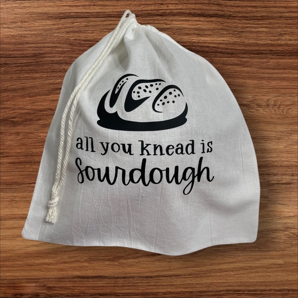 Farmhouse Linen Bread Bag, Rustic Handmade Reusable Bread Keeper, Eco-Friendly - Picture 3 of 5